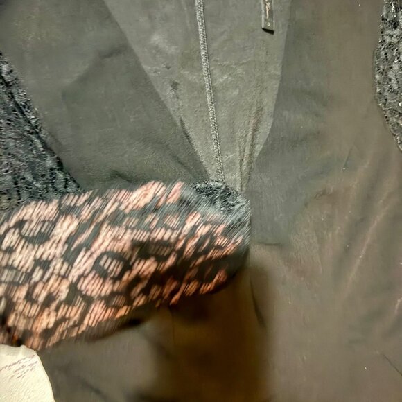 BCBGMAXAZRIA Black Lace Sleeve Jumpsuit – Size 0 - Picture 7 of 15